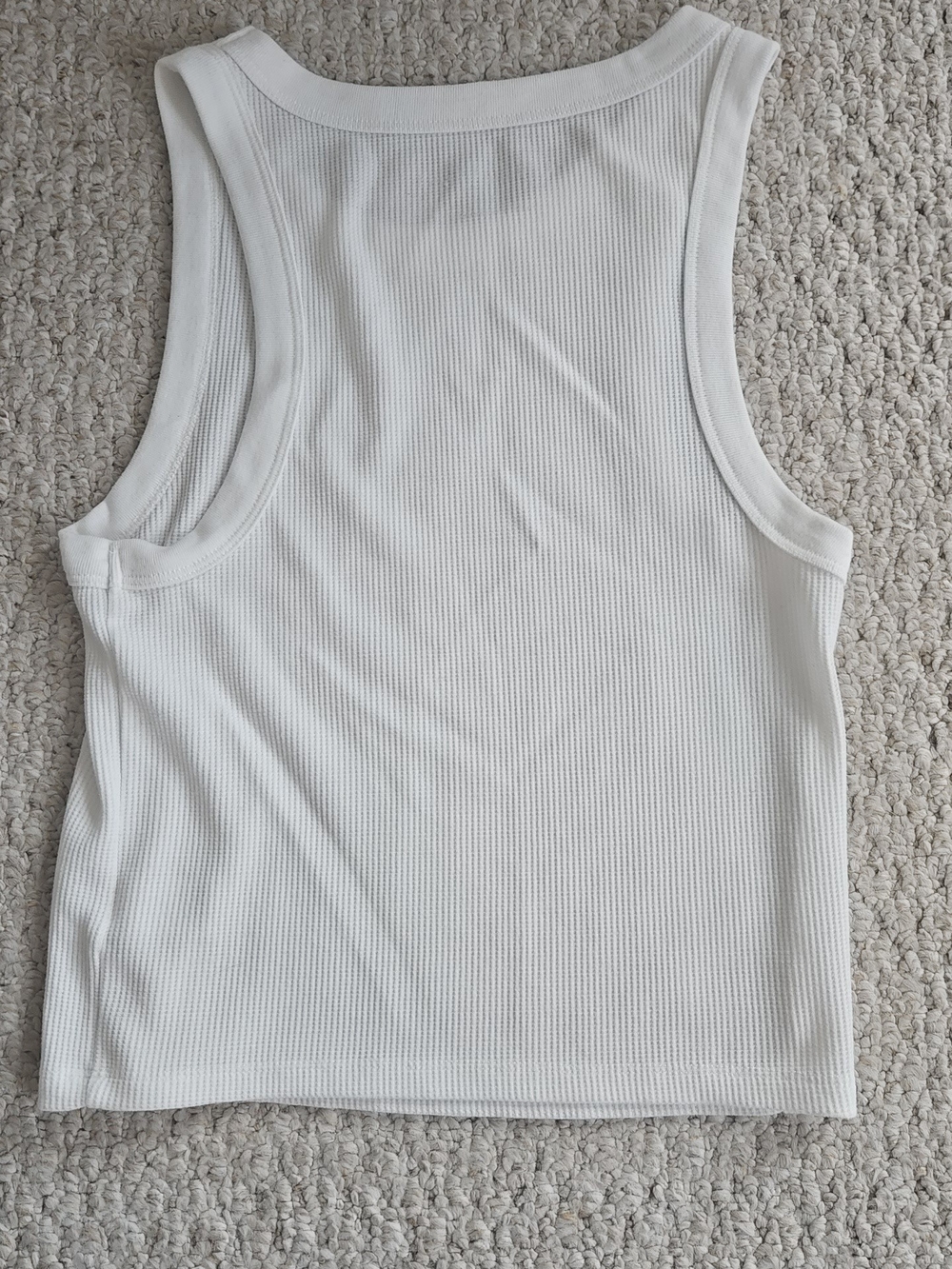 Aeropostale White Ribbed Tank with Pink Bow Graphic - Picture 3 of 3